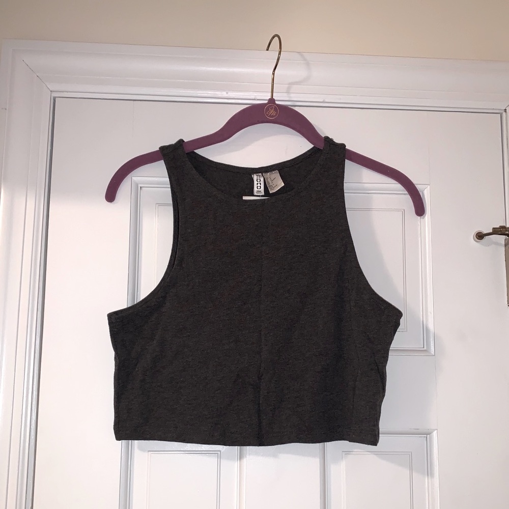 NWT 🏷 Crop Tank
